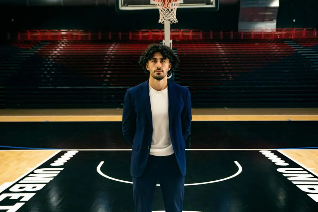 SImon Lenoir, Business Developer au Paris Basketball