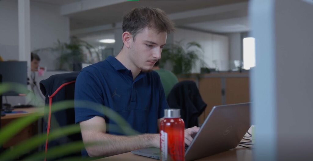 Louis Mingam étudiant ISG communication sportive ffbb