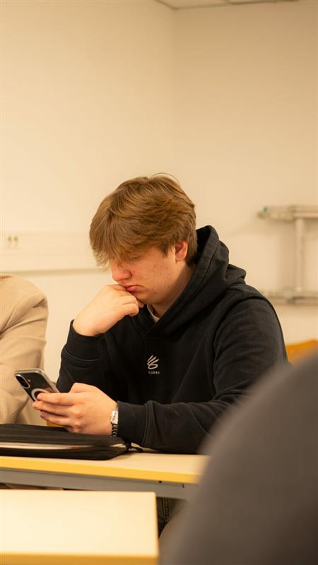 Hugo finaliste concours eloquence